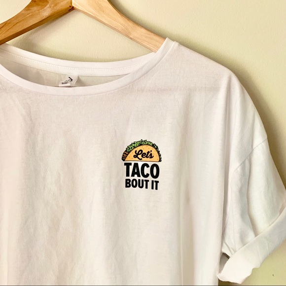 Tops - NWOT Let’s Taco Bout it Cropped T-shirt